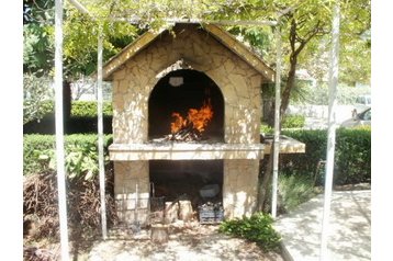 Hrvaška Privát Kaštel Novi, Eksterier